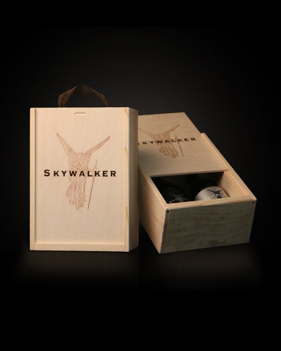 Pine Collector's Box - 2 Bottle Image